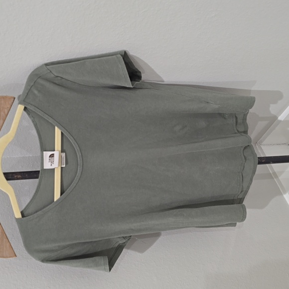 The North Face Women's Short Sleeve Tees - White, Yellow, Green Large 3 Pack - Picture 11 of 16